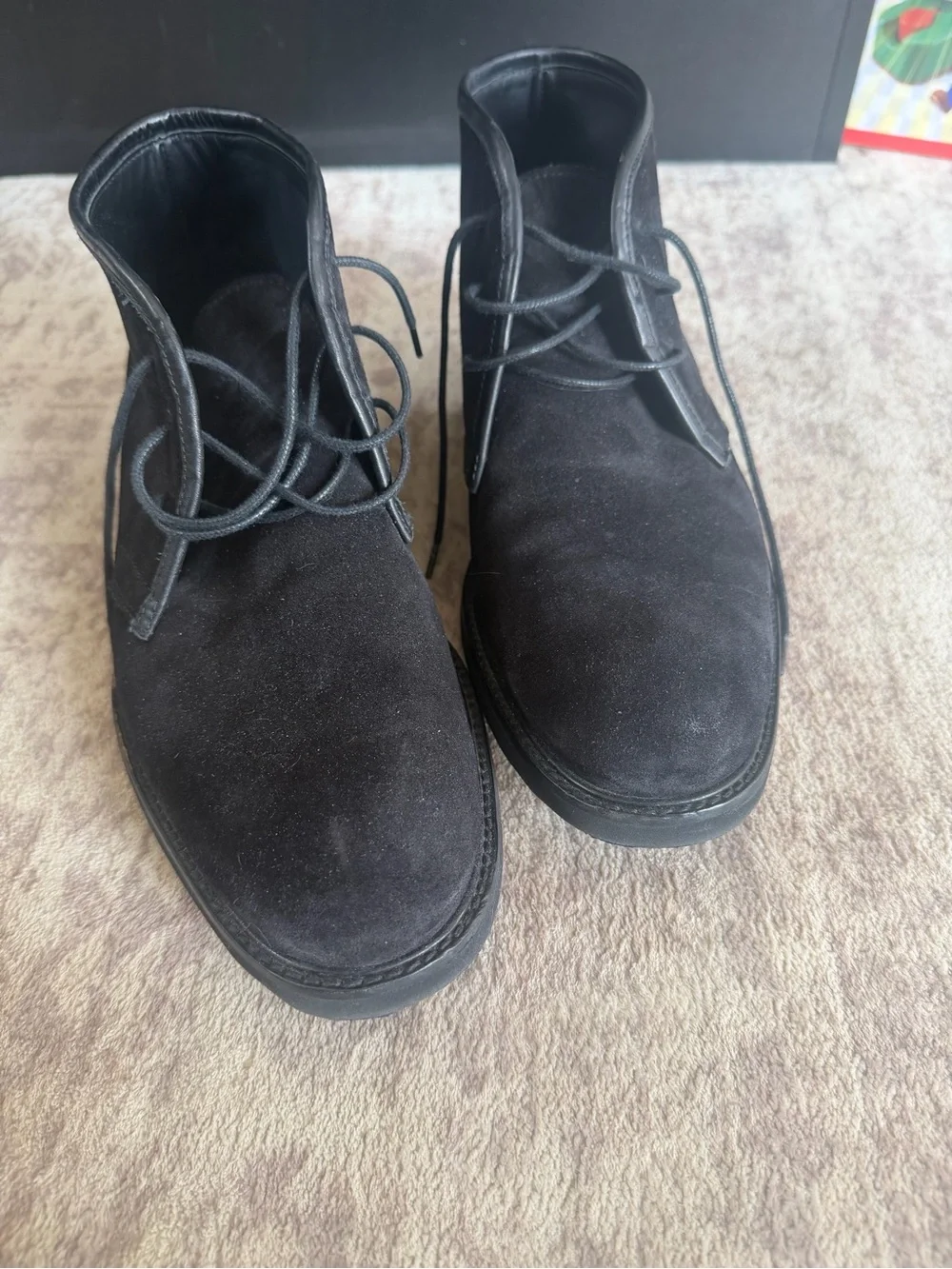 Men's Black Suede Bugatchi Chukka Boots - Classic Lace-Up